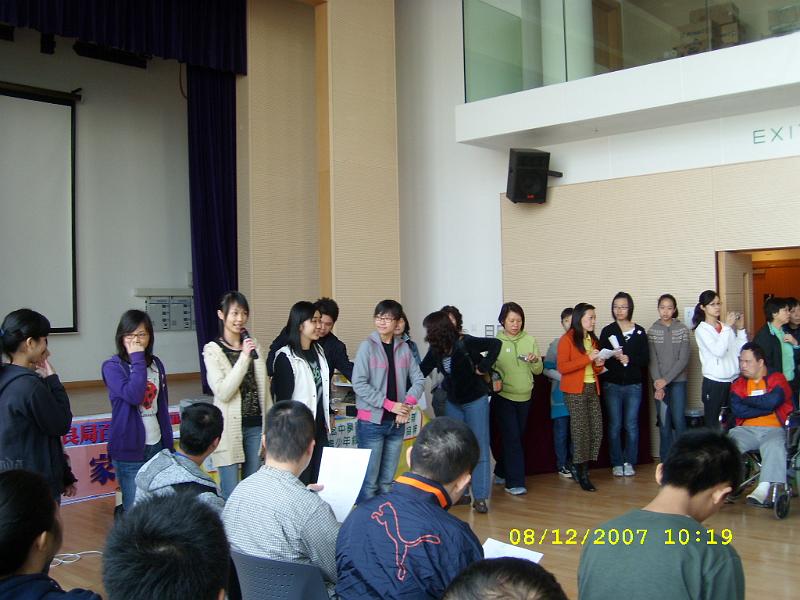 SL270599.JPG