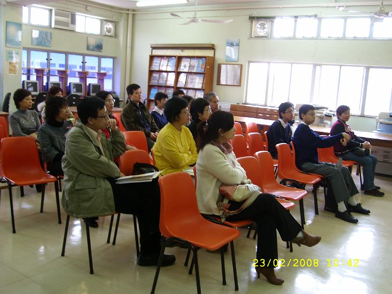 SL270549.JPG