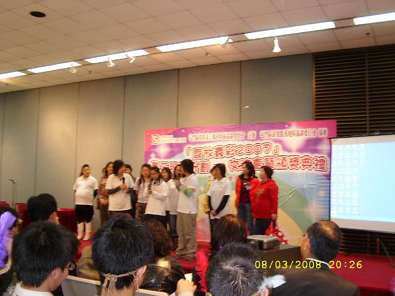 SL270729.JPG