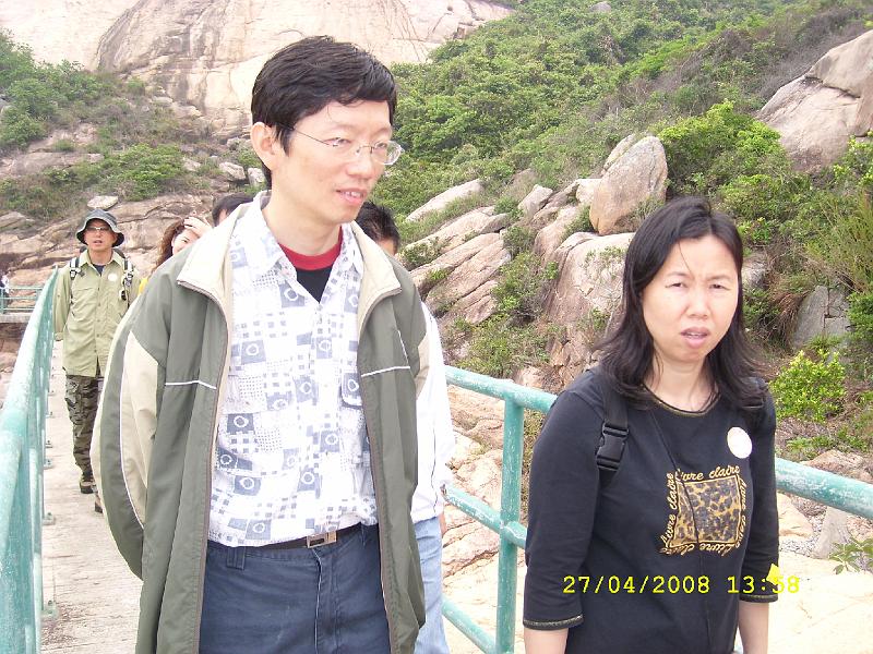 SL271057.JPG